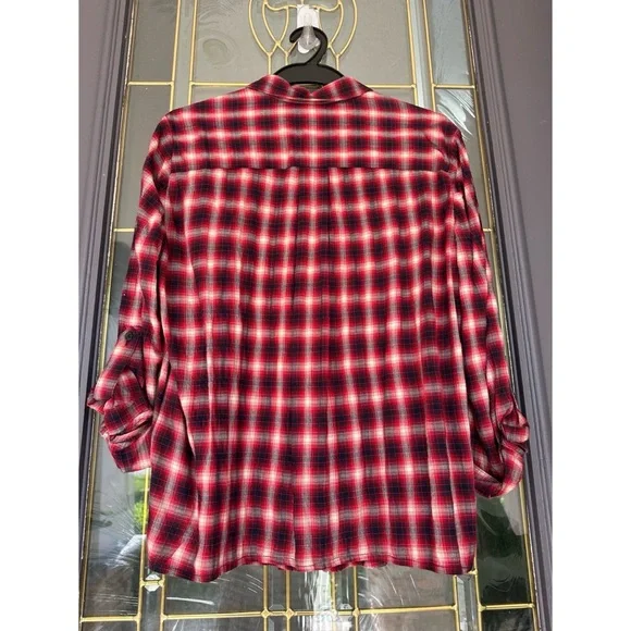 Alice + Olivia Glenna Red Plaid roll cuff shirt SM. Excellent condition - Picture 2 of 6